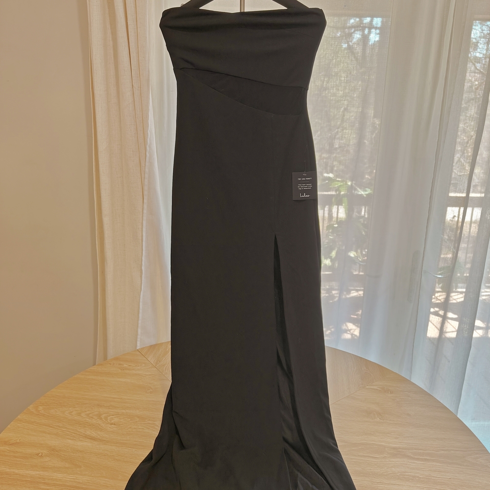 Lulu's Black Strapless Cocktail Gown